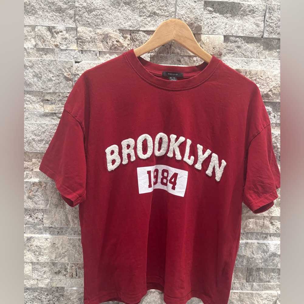 Forever 21 Vibrant‎ Red Tee size M
